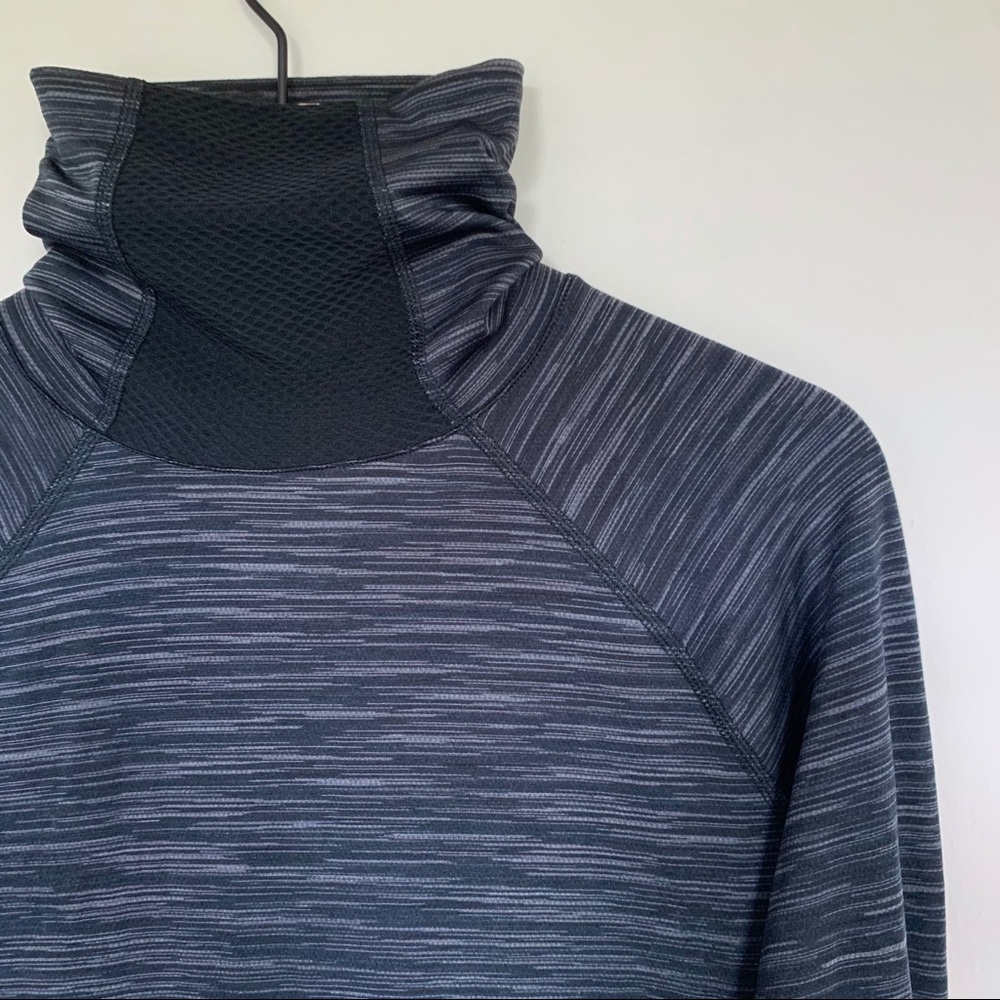 Under Armour Running Sweater, size XL